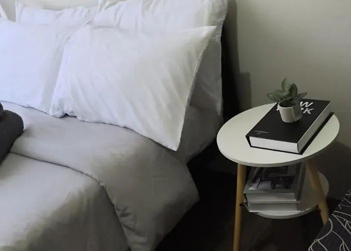 Homey Atmosphere In Air Residences Makati Philippines Apartment