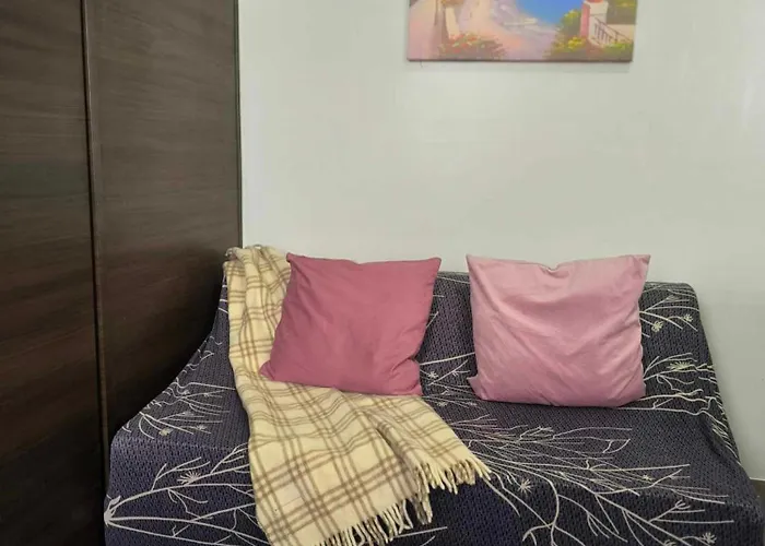 Homey Atmosphere In Air Residences Makati Philippines